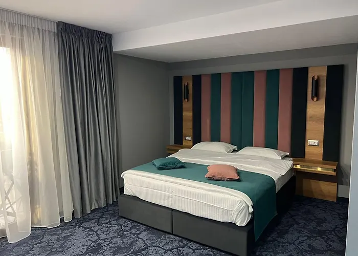Hotel Yarus