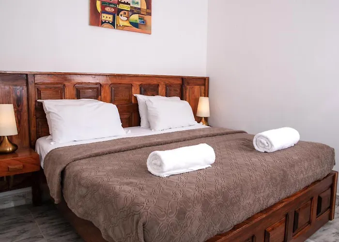 Seaview Gardens Hotel