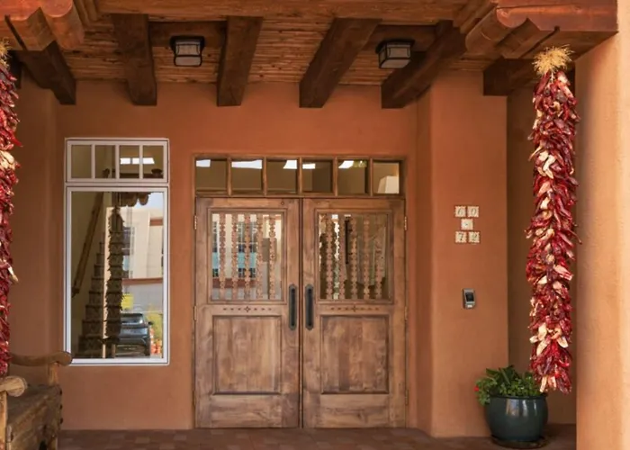 Pinon Court By La Fonda