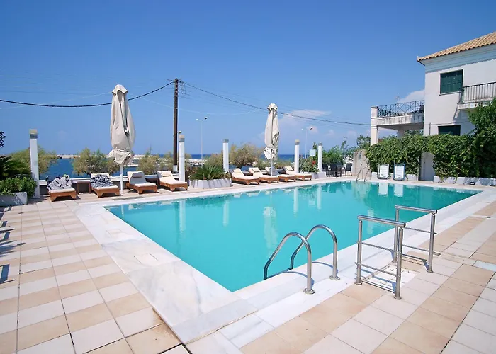 Kyparissia Beach Hotel