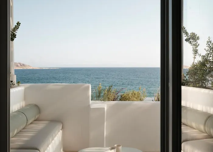Akria Seaside Suites