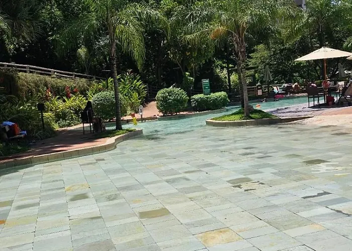 Hotel Luupi Esmeralda Apto 159 - Rio Quente GO