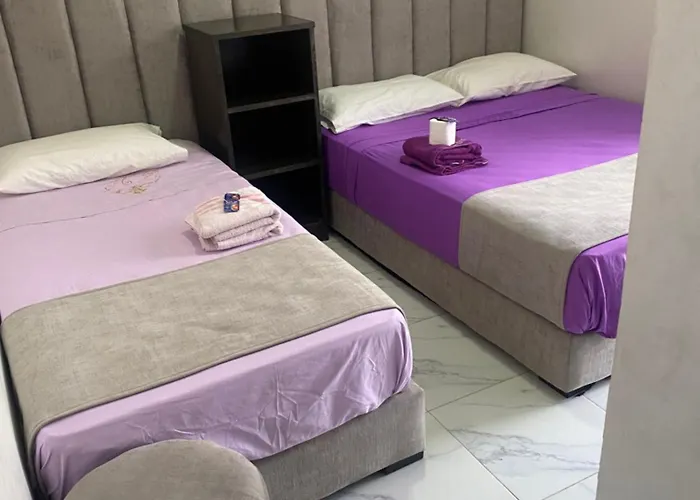 Hotel Al Andalus N4