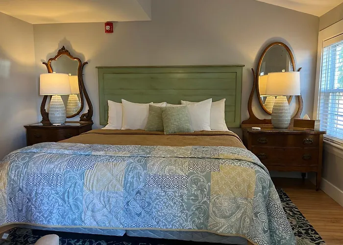 Abalonia Inn