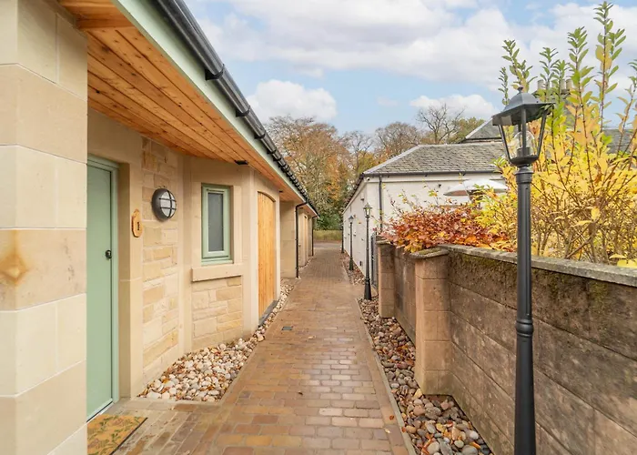 Bankton Rooms & Lodges