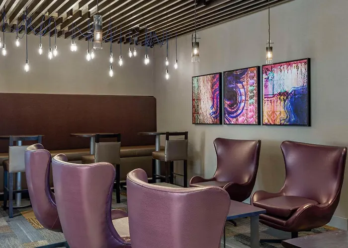 Cambria Hotel Manchester South Windsor