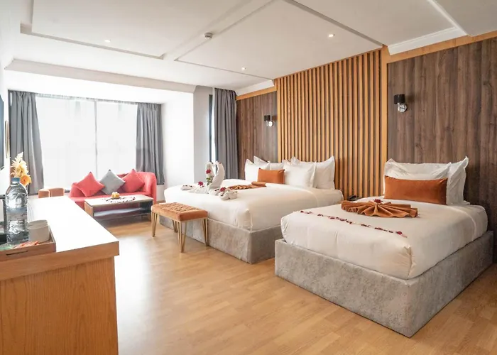 Razane Hotel