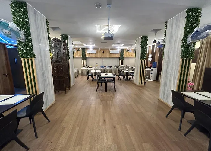New Hotel Suhail