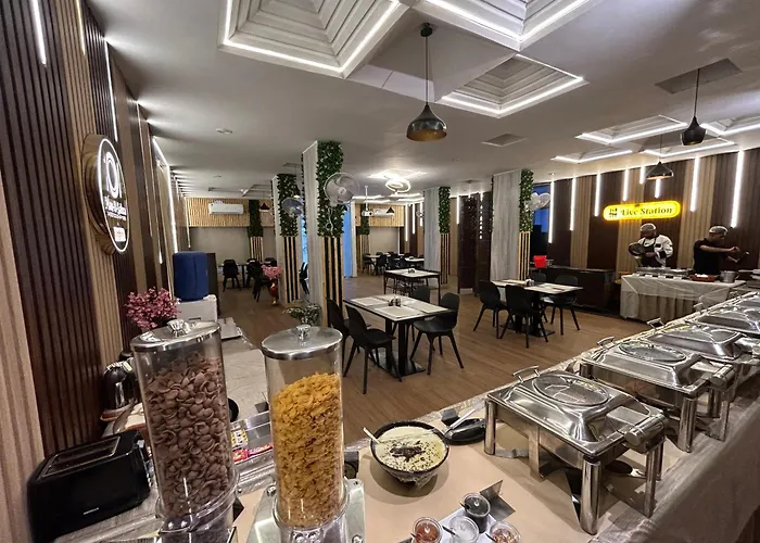 New Hotel Suhail