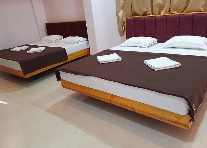 Hotel Town Pride , Ganpatipule