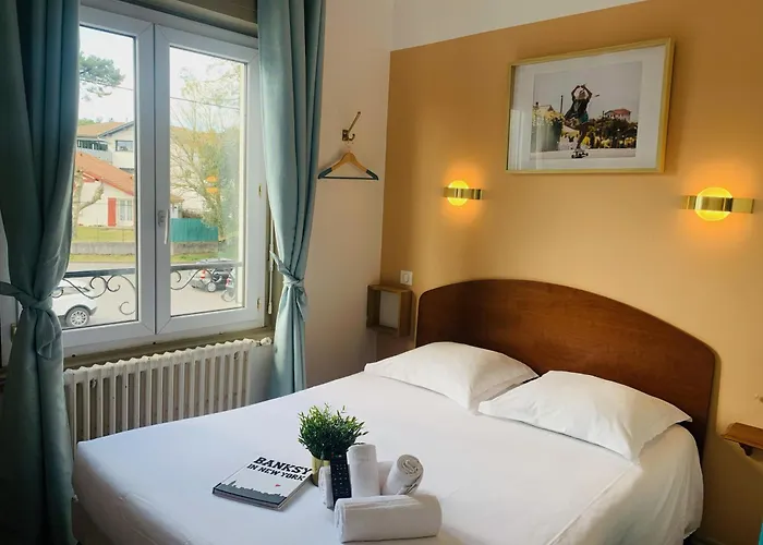 Hotel Fine