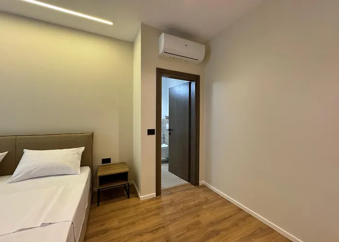 Andi Downtown Deluxe Rooms