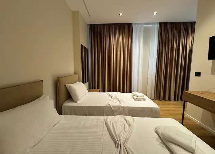 Andi Downtown Deluxe Rooms