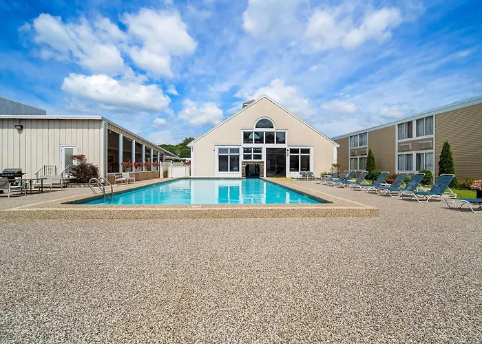 Best Western Merry Manor Inn