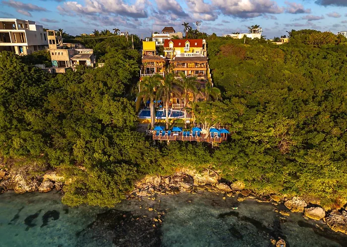 Hotel La Joya Isla Mujeres