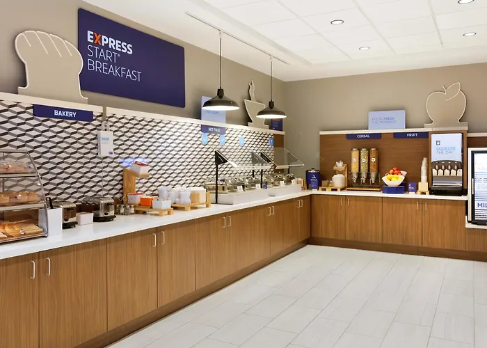 Holiday Inn Express Layton - I-15 By Ihg