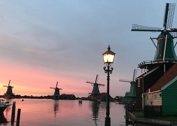Stay Overnight At Windmill Village Zaanse Schans - Amsterdam