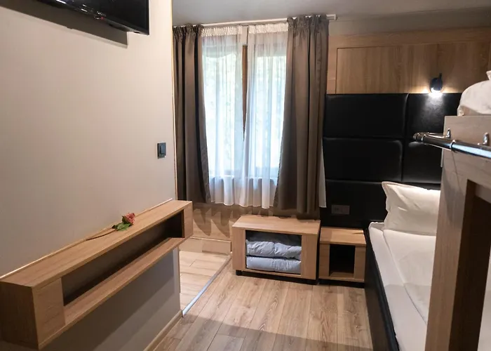 Hotel Allur