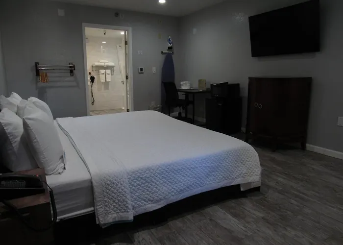 Capri Suites Anaheim