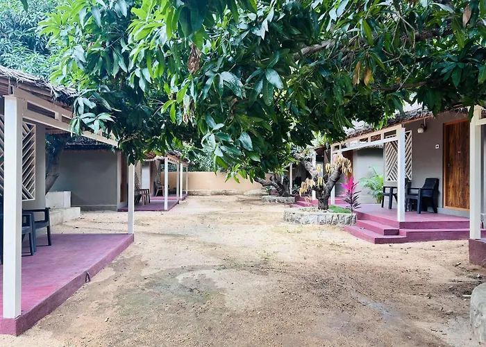 Hampi Village Jungle Resort