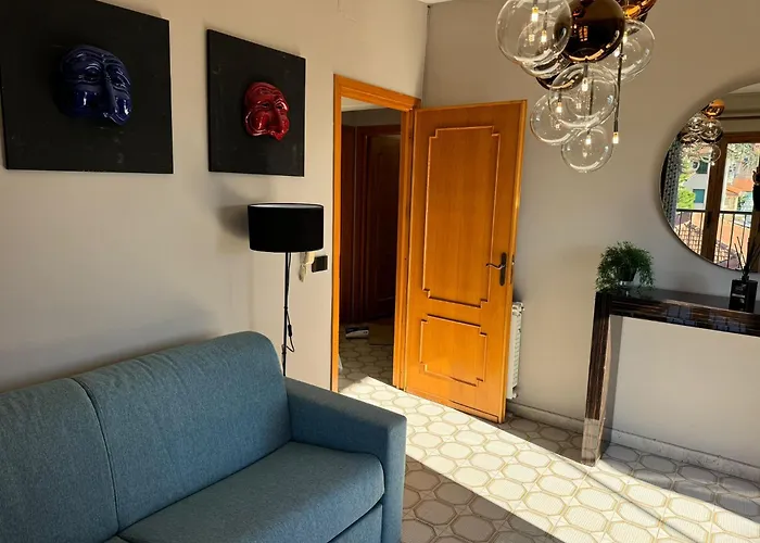 Hotel Lora Rda Luxury