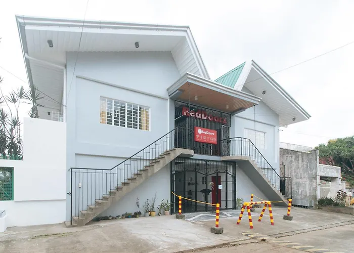 Reddoorz At Vcloud Hills Near De La Salle Dasmarinas Cavite