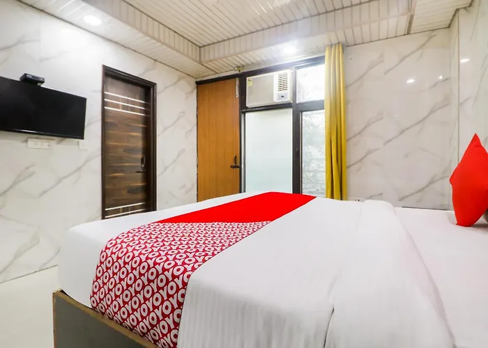Hotel O Dwarka In