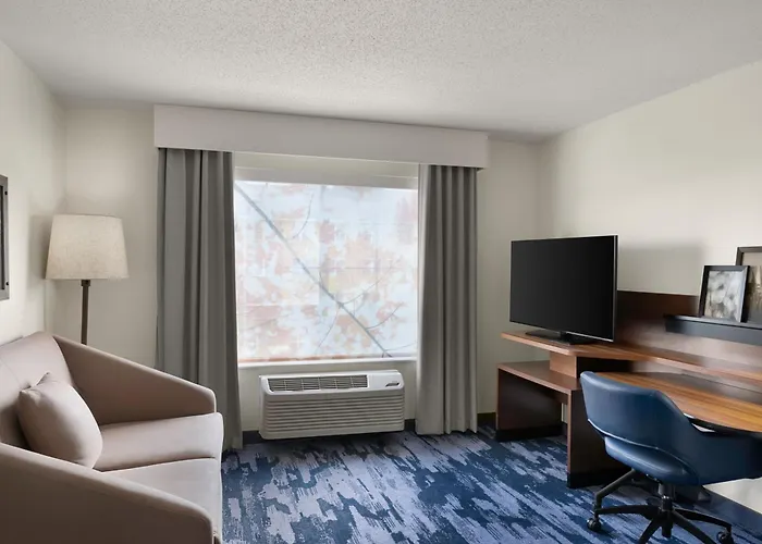 Fairfield Inn & Suites Naperville/Aurora
