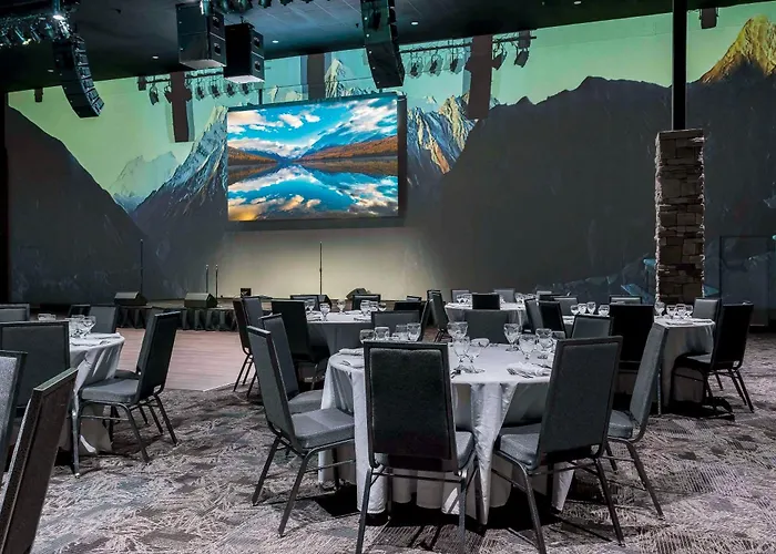 Copper King Convention Center, An Ascend Collection Hotel