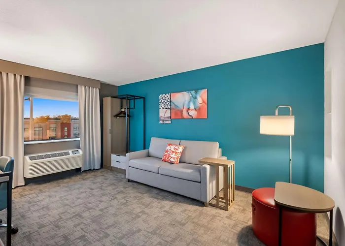 Comfort Inn & Suites Mason City - Clear Lake