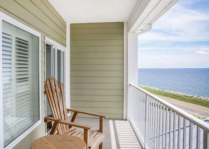 Island Inn & Suites, An Ascend Collection Hotel