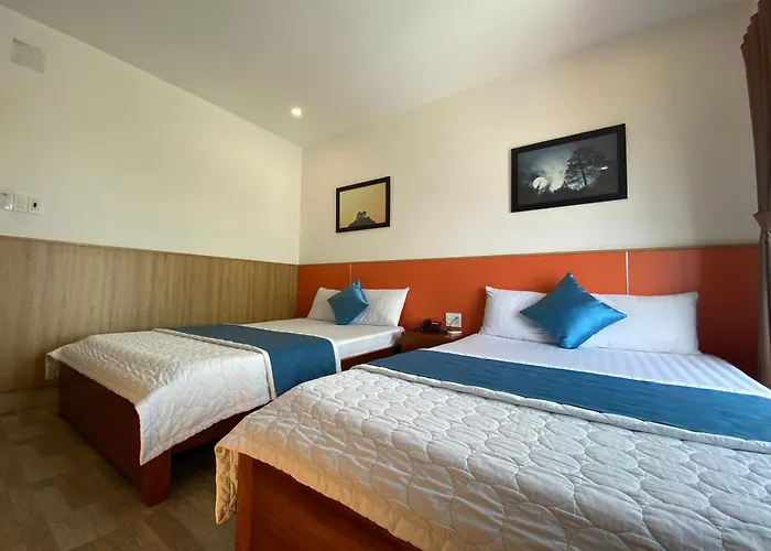 Hoàng Hưng Hotel