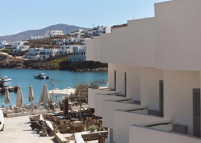 Kythnos Bay Hotel