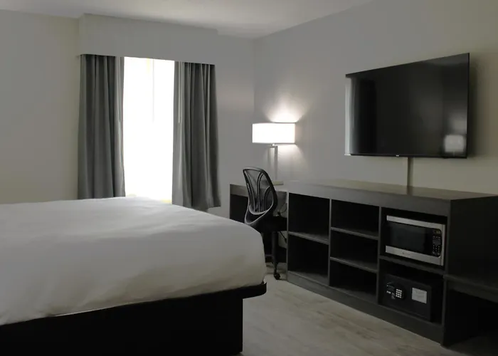 Boarders Inn And Suites By Cobblestone Lamar Missouri