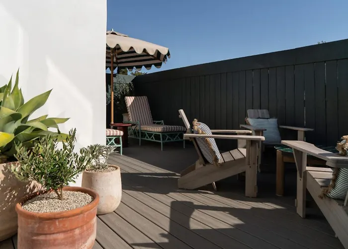 Le Petit Pali Brentwood