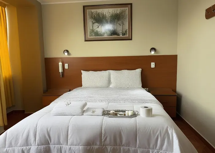 Rey Palace Hotel