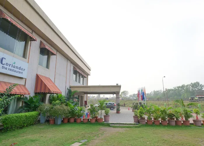 Rang Lords Inn Bharuch