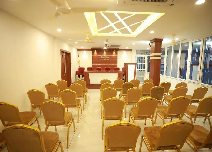 Shanthi Tourist Home