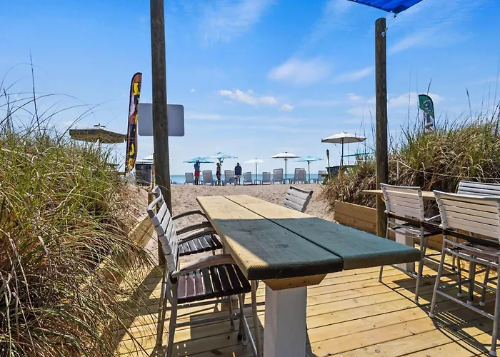 Oceanfront Inn, Inlet View Room, King Bed, #14