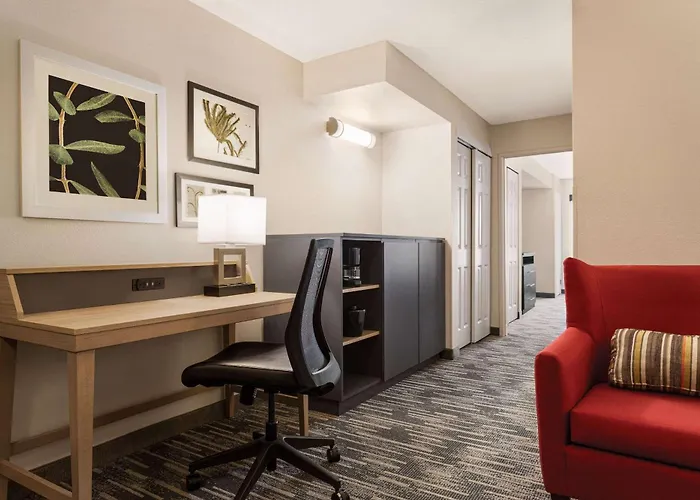 Country Inn & Suites By Radisson, St Cloud East, Mn
