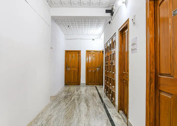 Fabexpress Astoria House - Nr Saltlake City Centre 1
