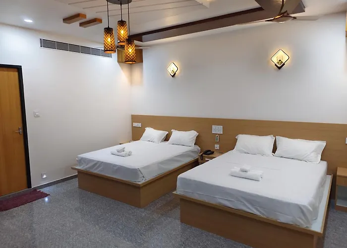 Sg Mahal & Rooms