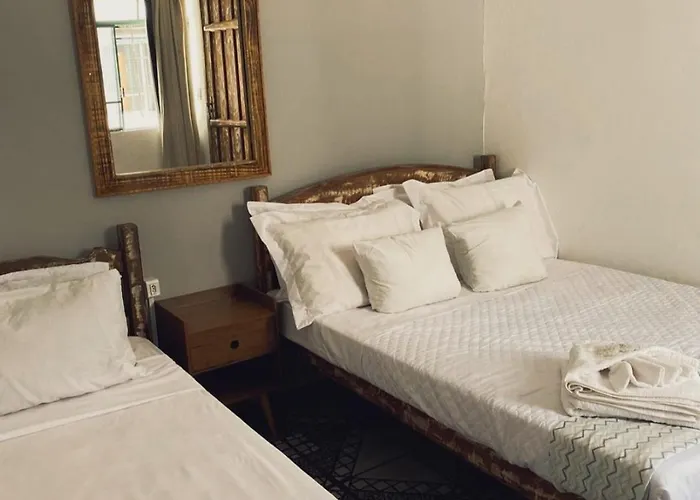 Trem De Pouso Rustic Guest House