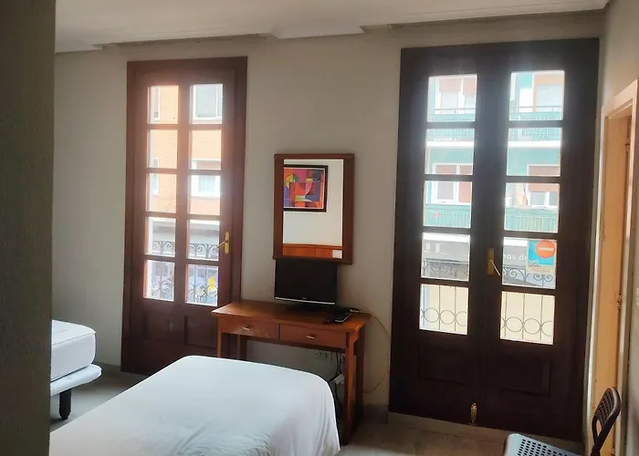 Hotel Lauxeta Berria