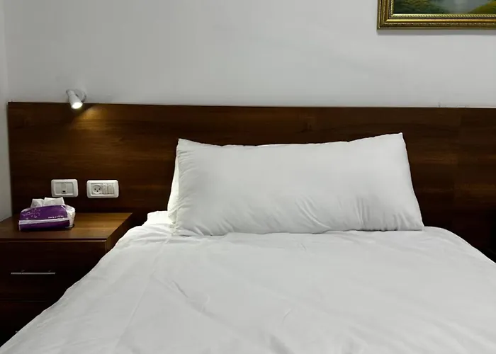 Shepherd Hotel