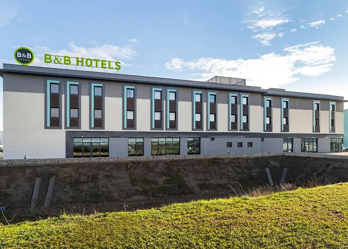 B&B Hotel Massieux Genay
