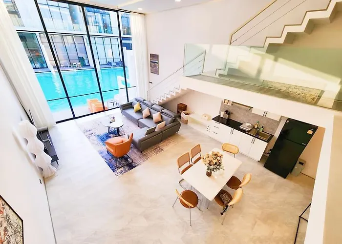 Pool Access Massive Townhouse