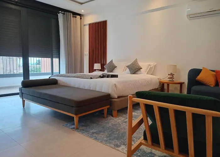 Hotel Mansa By Ews