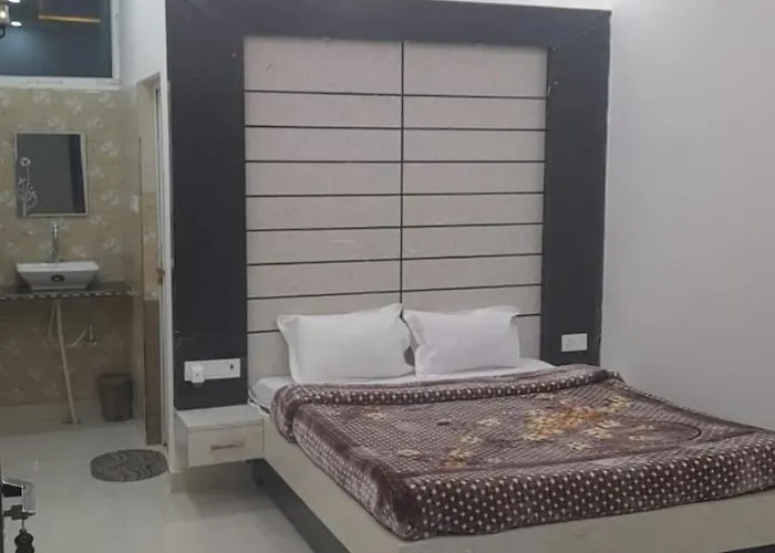 Shyamal Resort