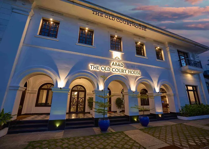 The Old Court House By Abad